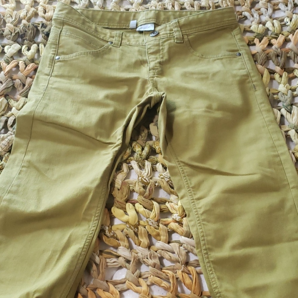 Light Green Altheta Cropped Jeans (8)